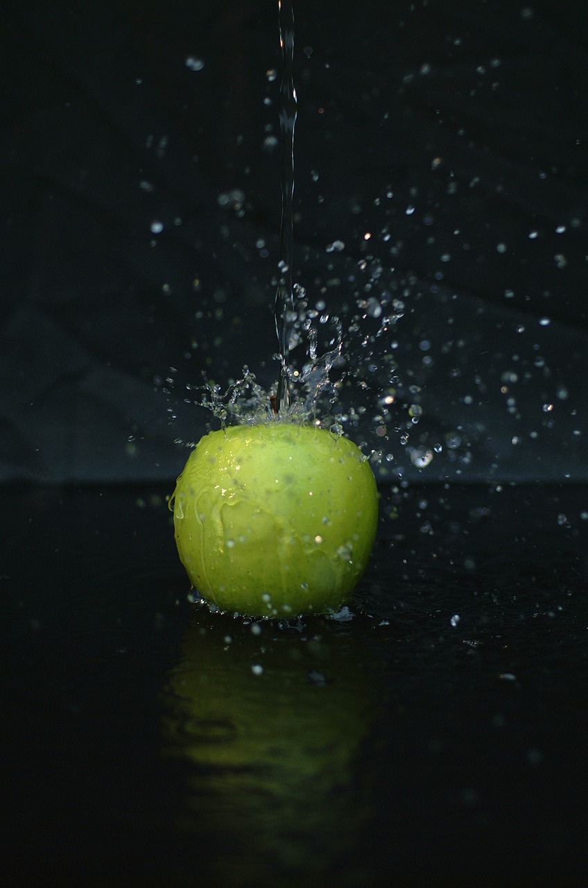 apple water drop free photo