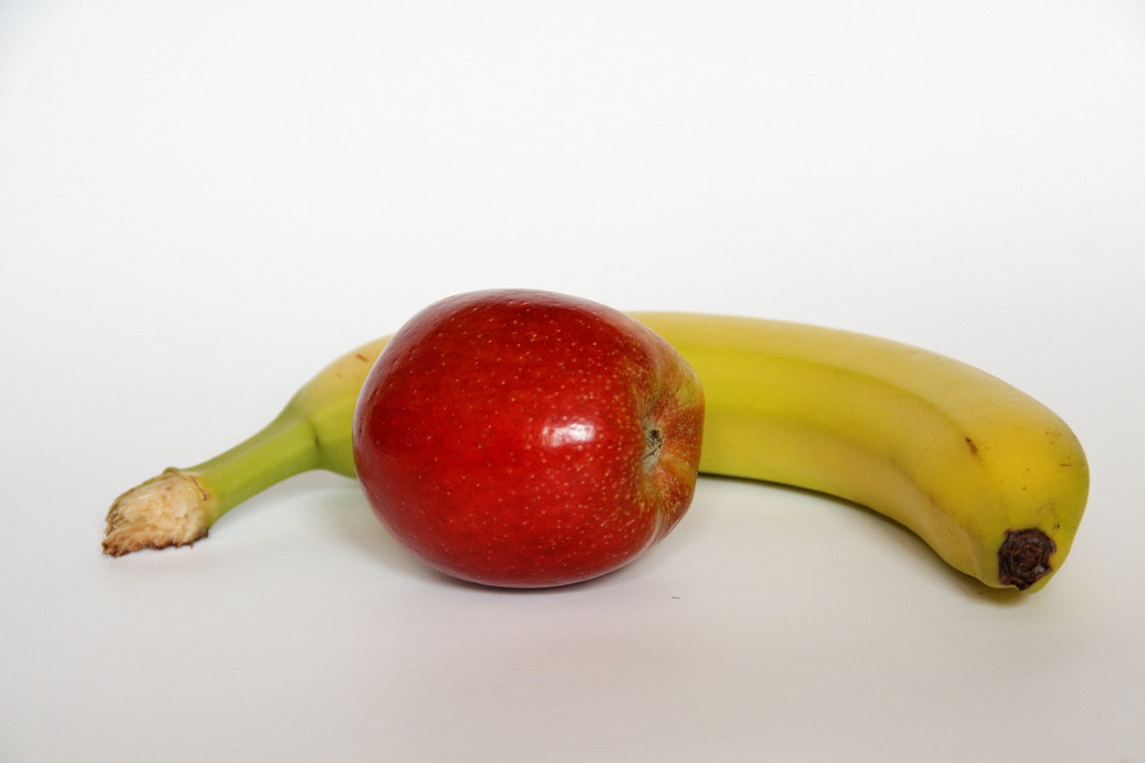 apple banana fruit free photo