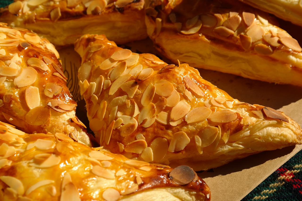 apple bags pastries puff pastry free photo