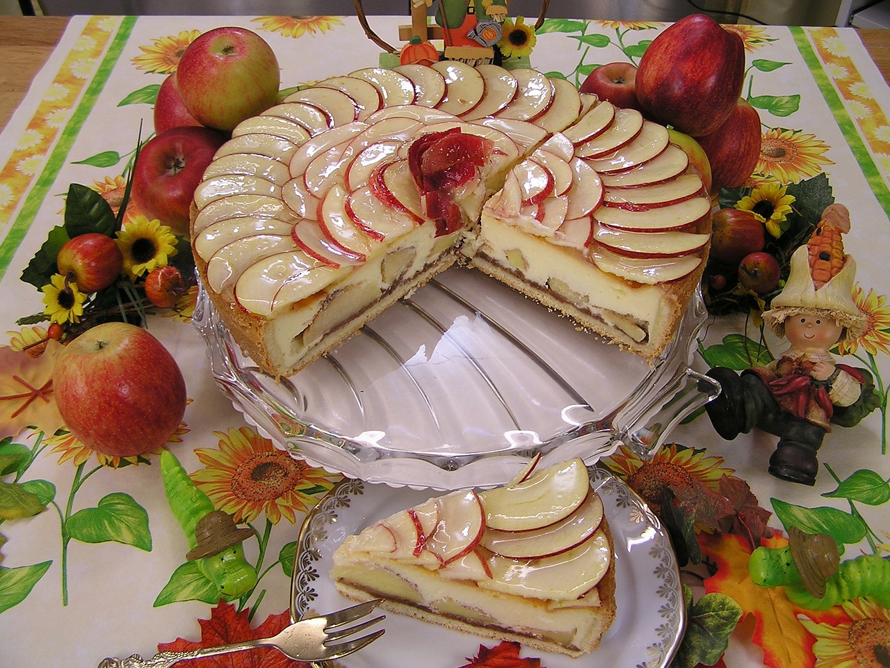 apple pie food cake free photo