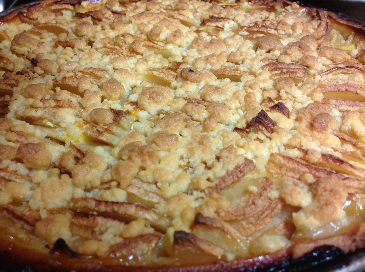 apple pie cake streusel free photo