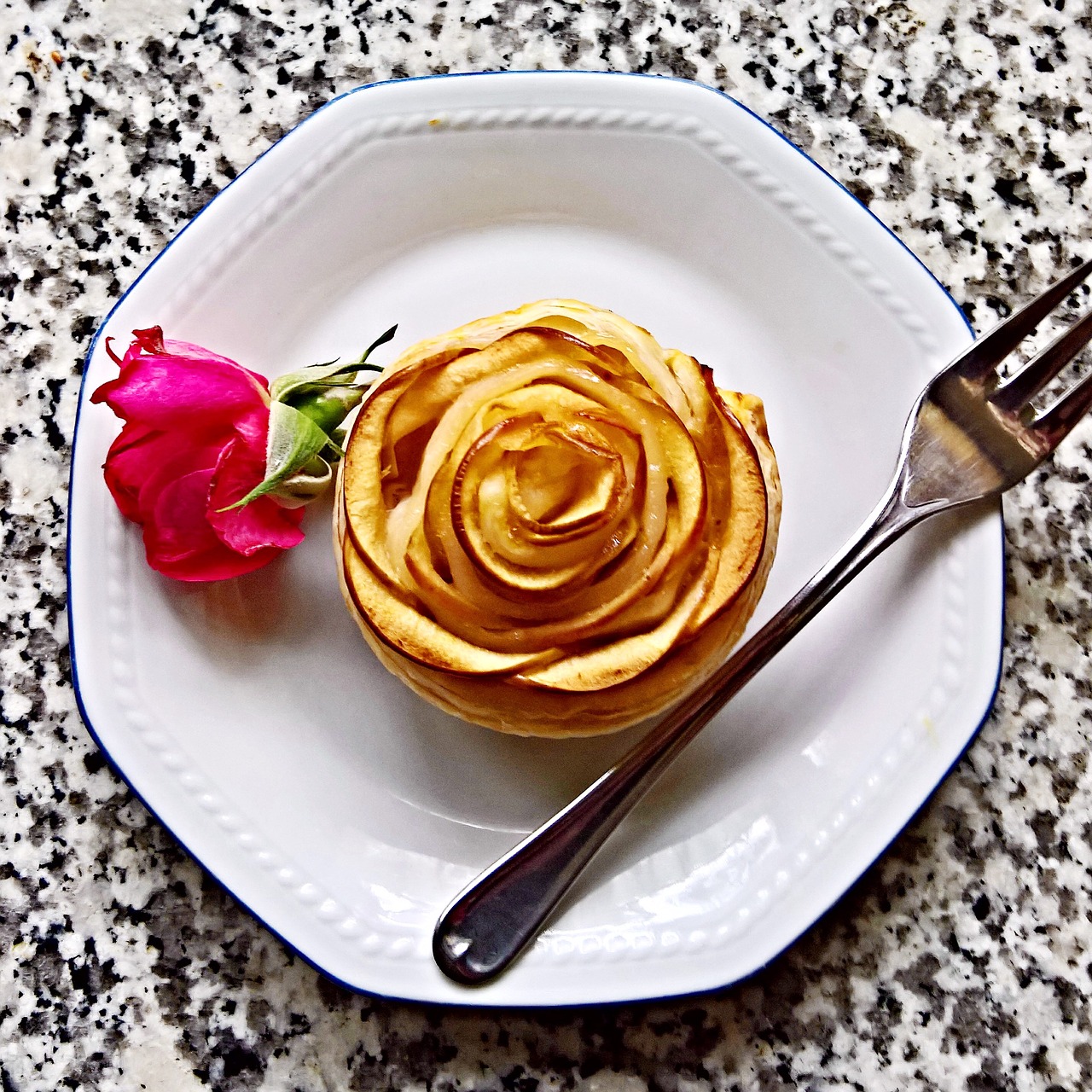 apple rose tarts pastries puff pastry free photo