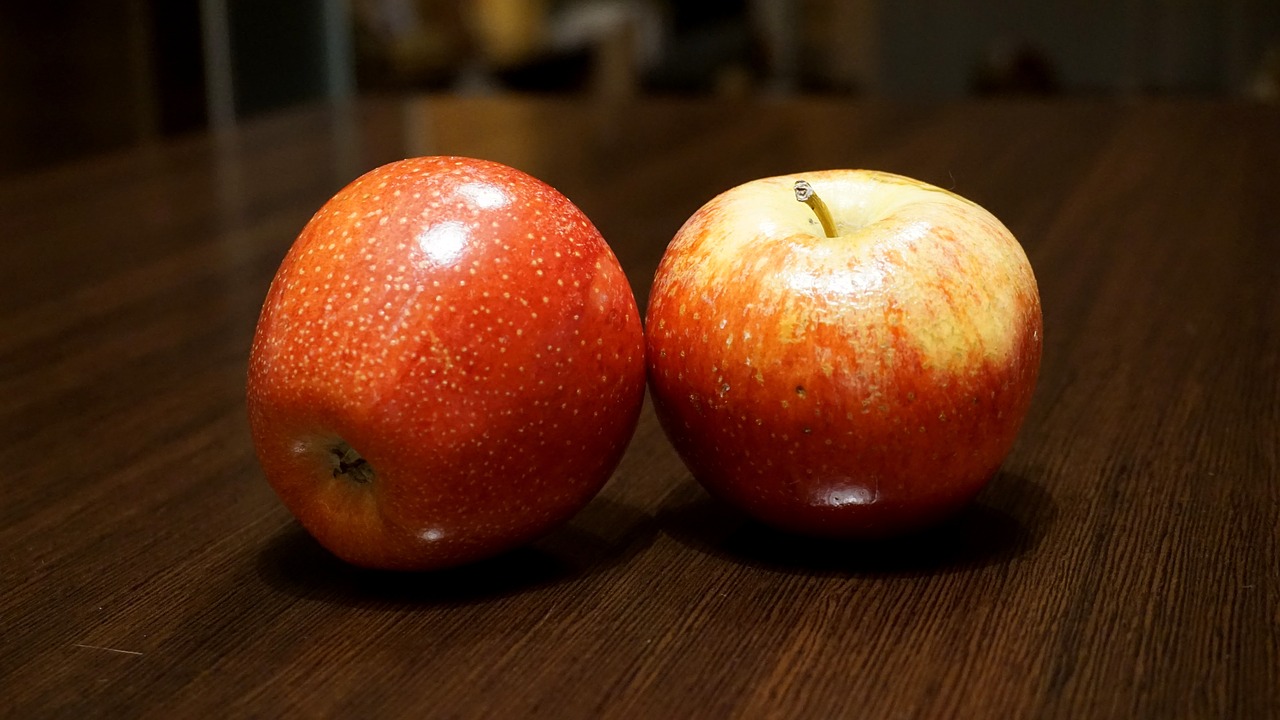 apples fruits red apple free photo