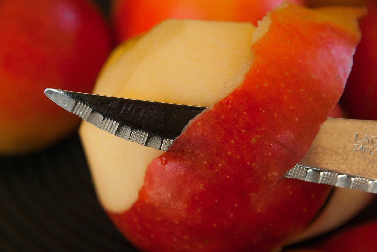 apples knife fruit free photo
