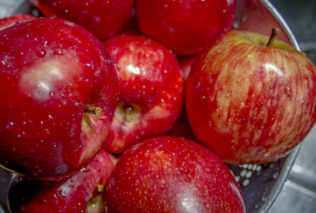 apples  basket  fruit free photo