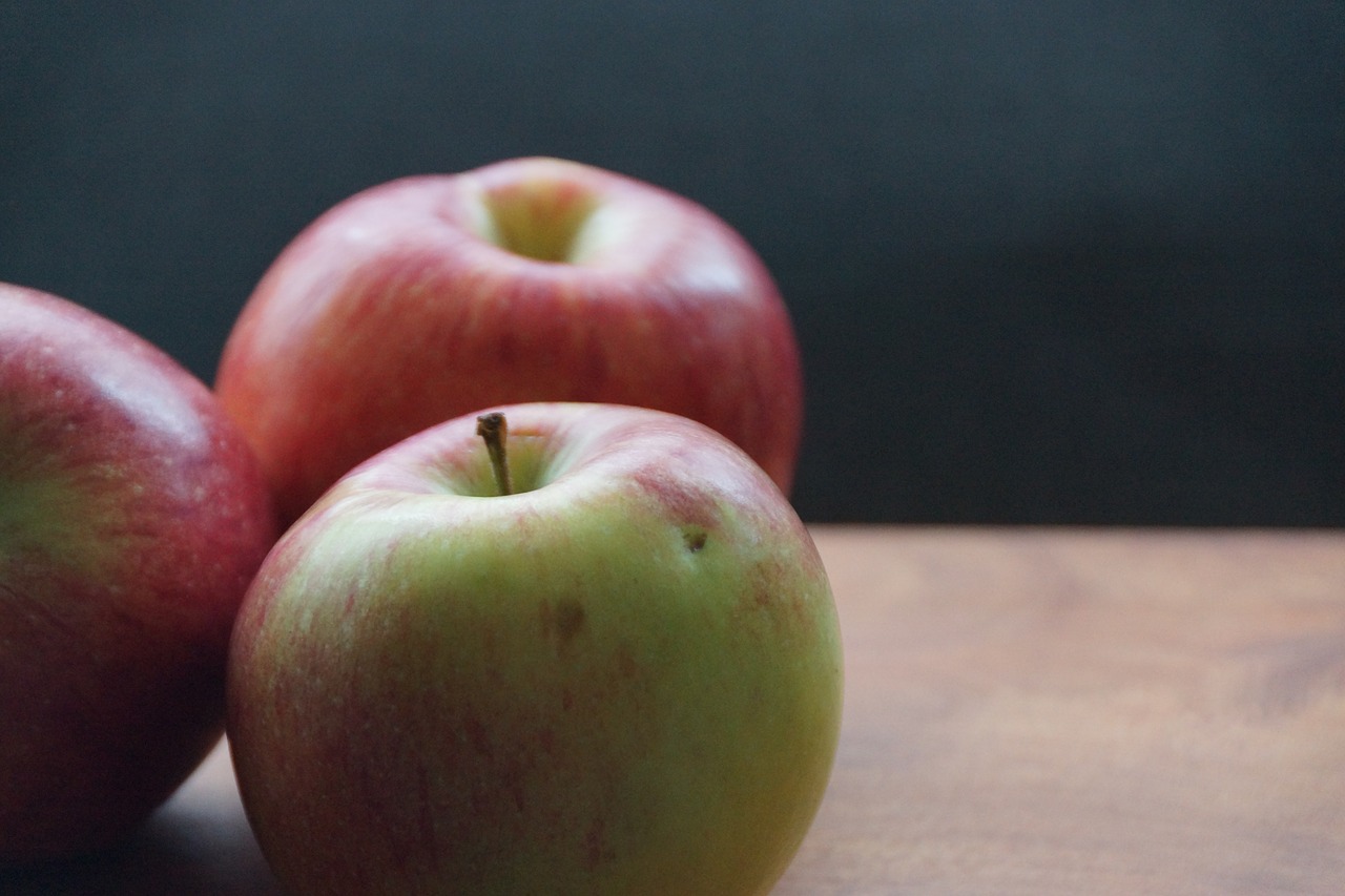 apples  green  red free photo