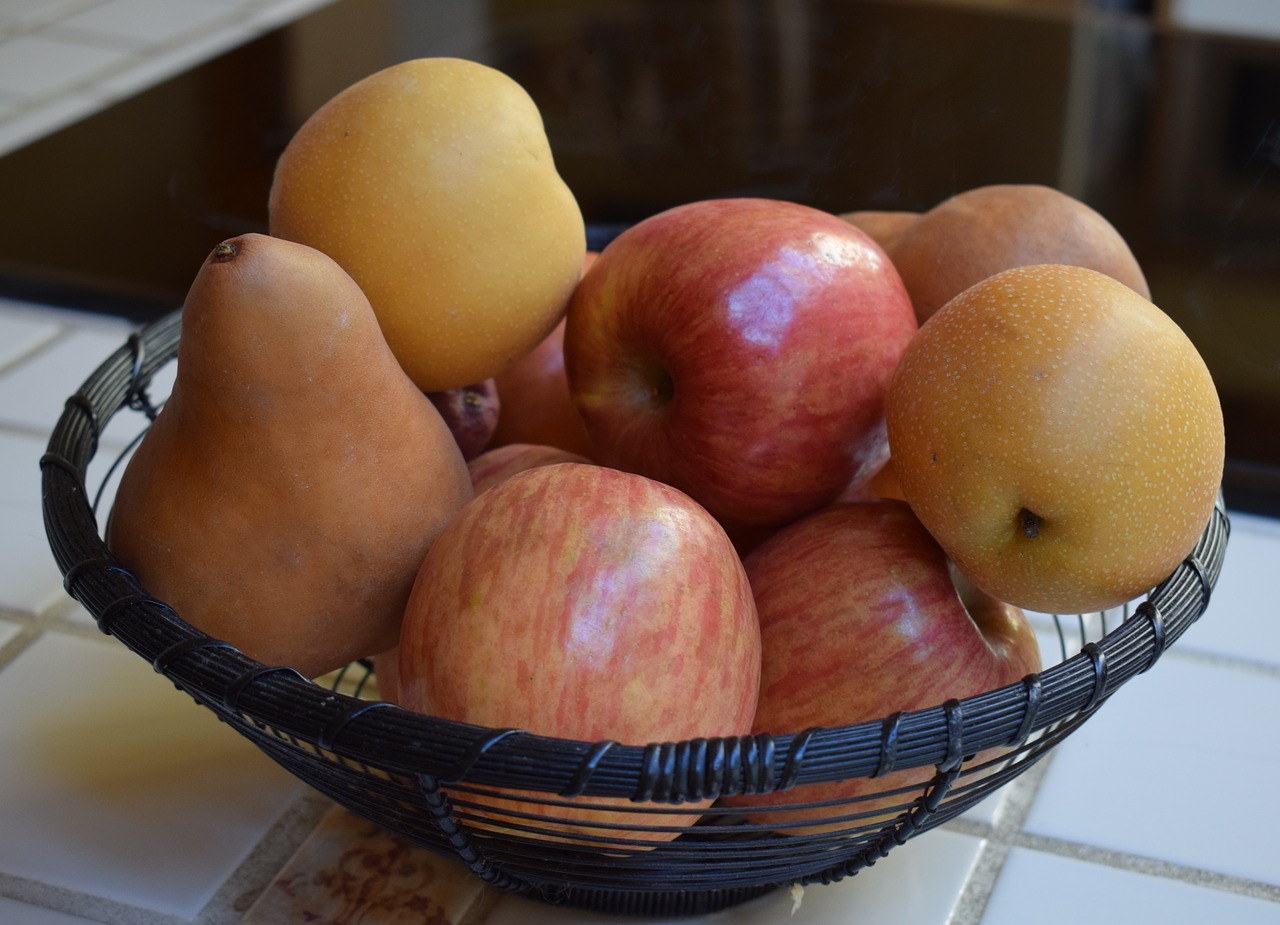 apples and pears fruit food free photo