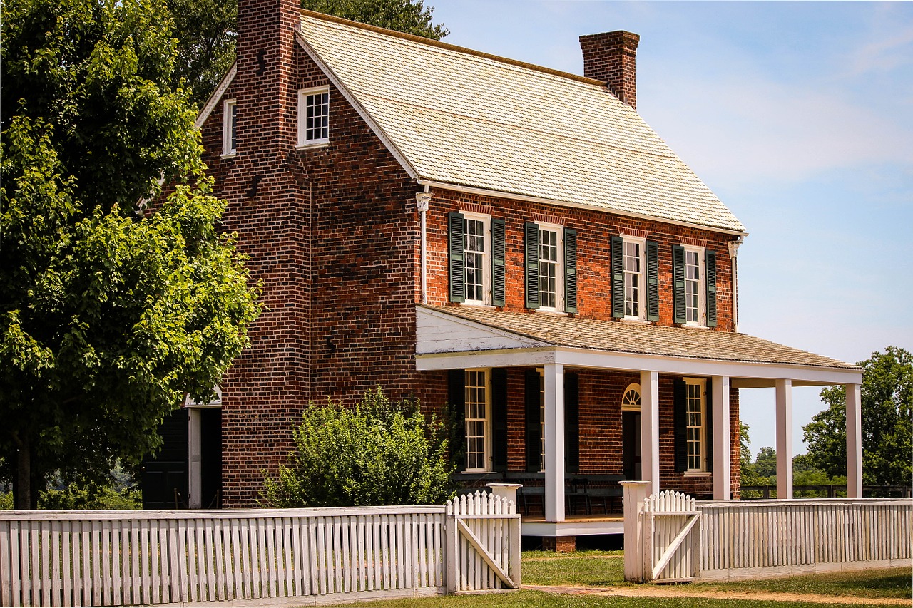 appomattox court house clover hill tavern united states national park free photo