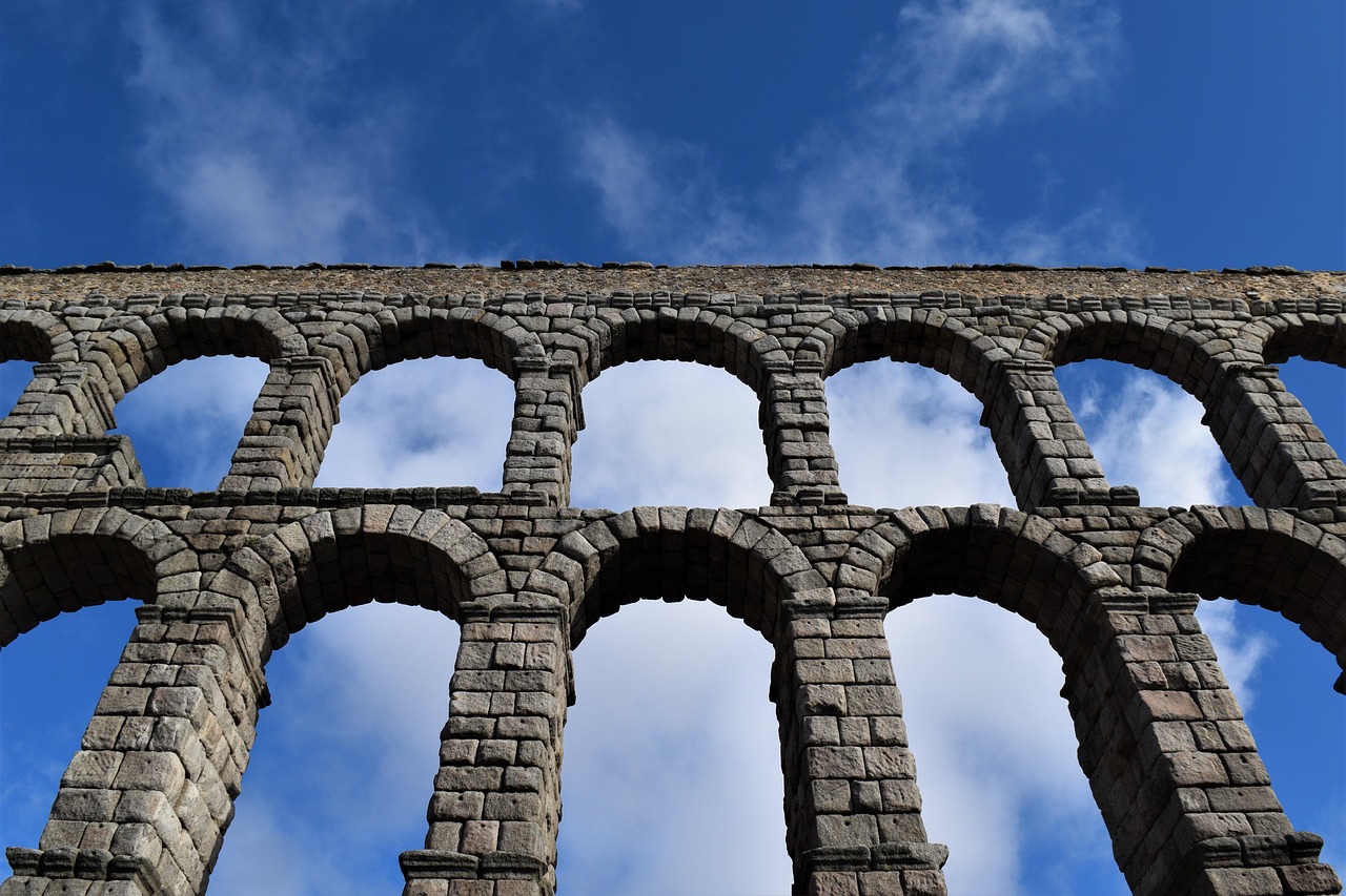 aqueduct  roman  roman architecture free photo