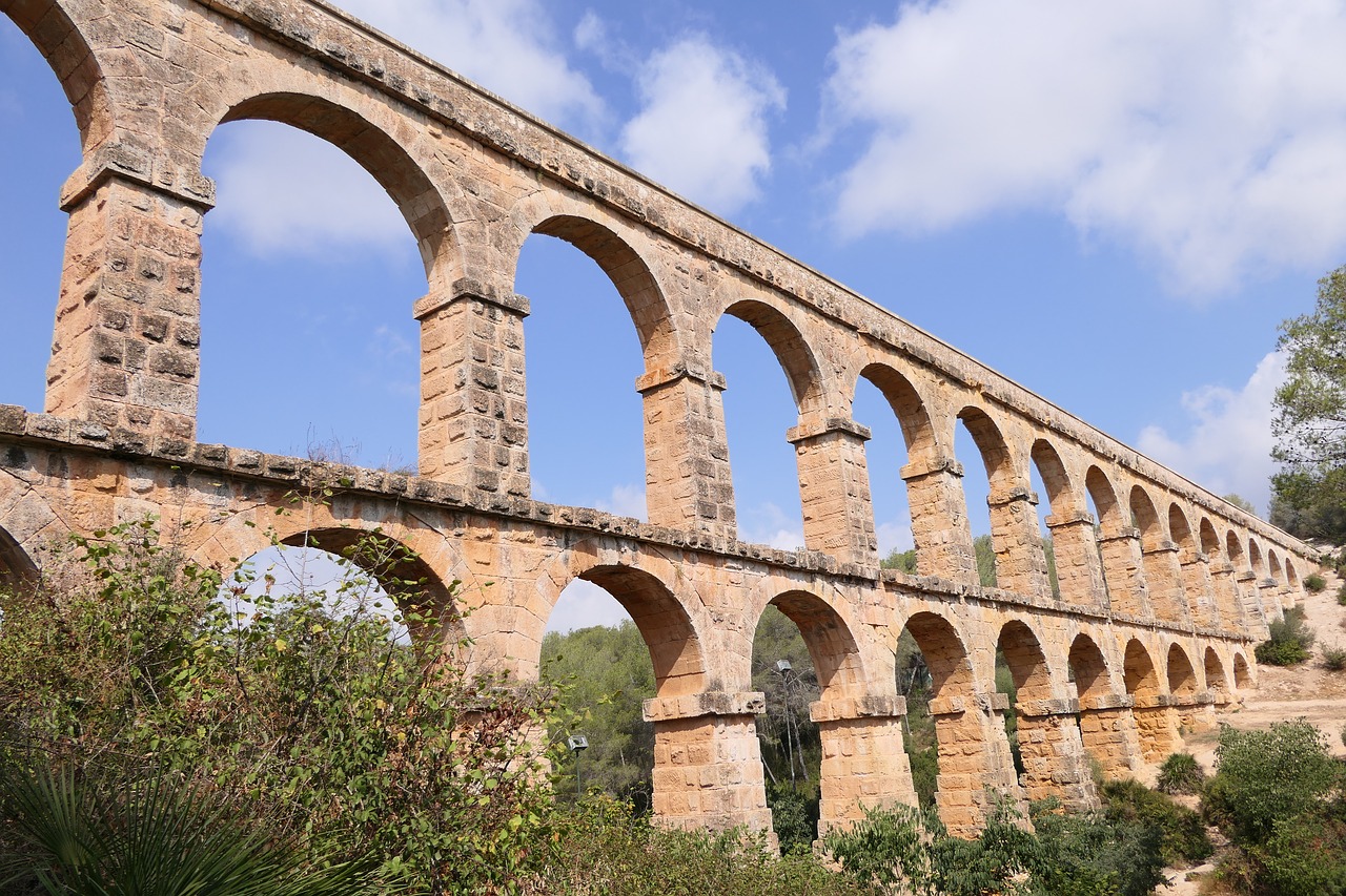 aqueduct  of  tarragona free photo