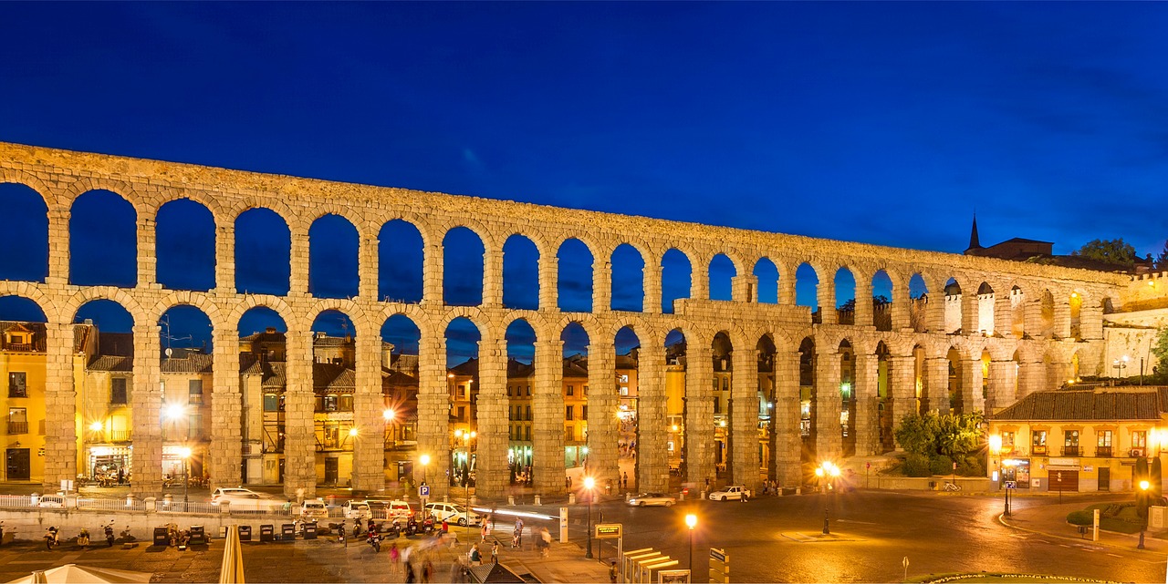aqueduct roman spain free photo