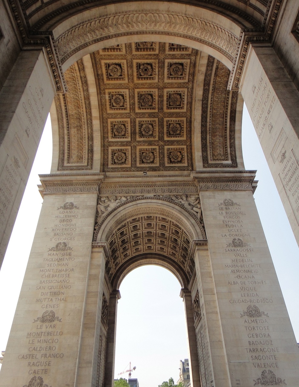 arc de triomphe paris city free photo
