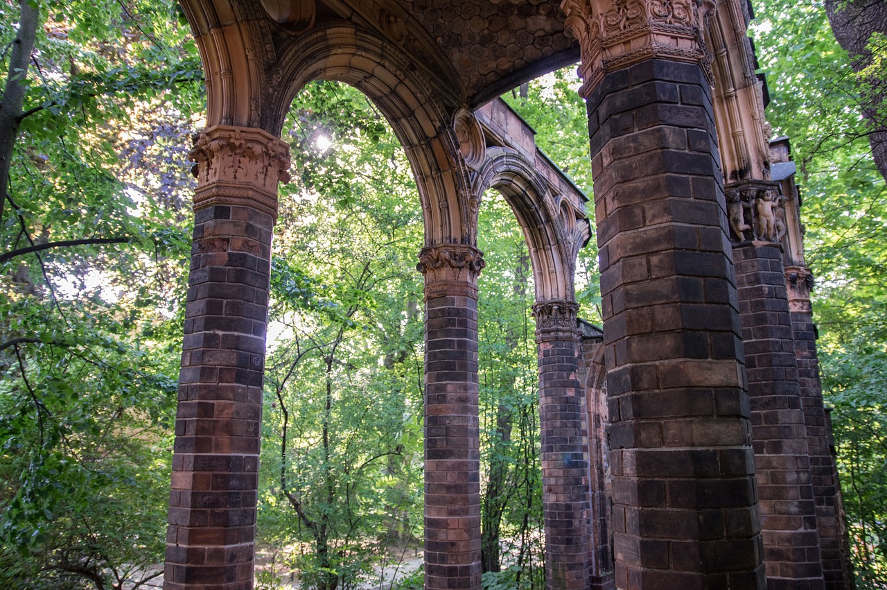 arcade  arches  architecture free photo