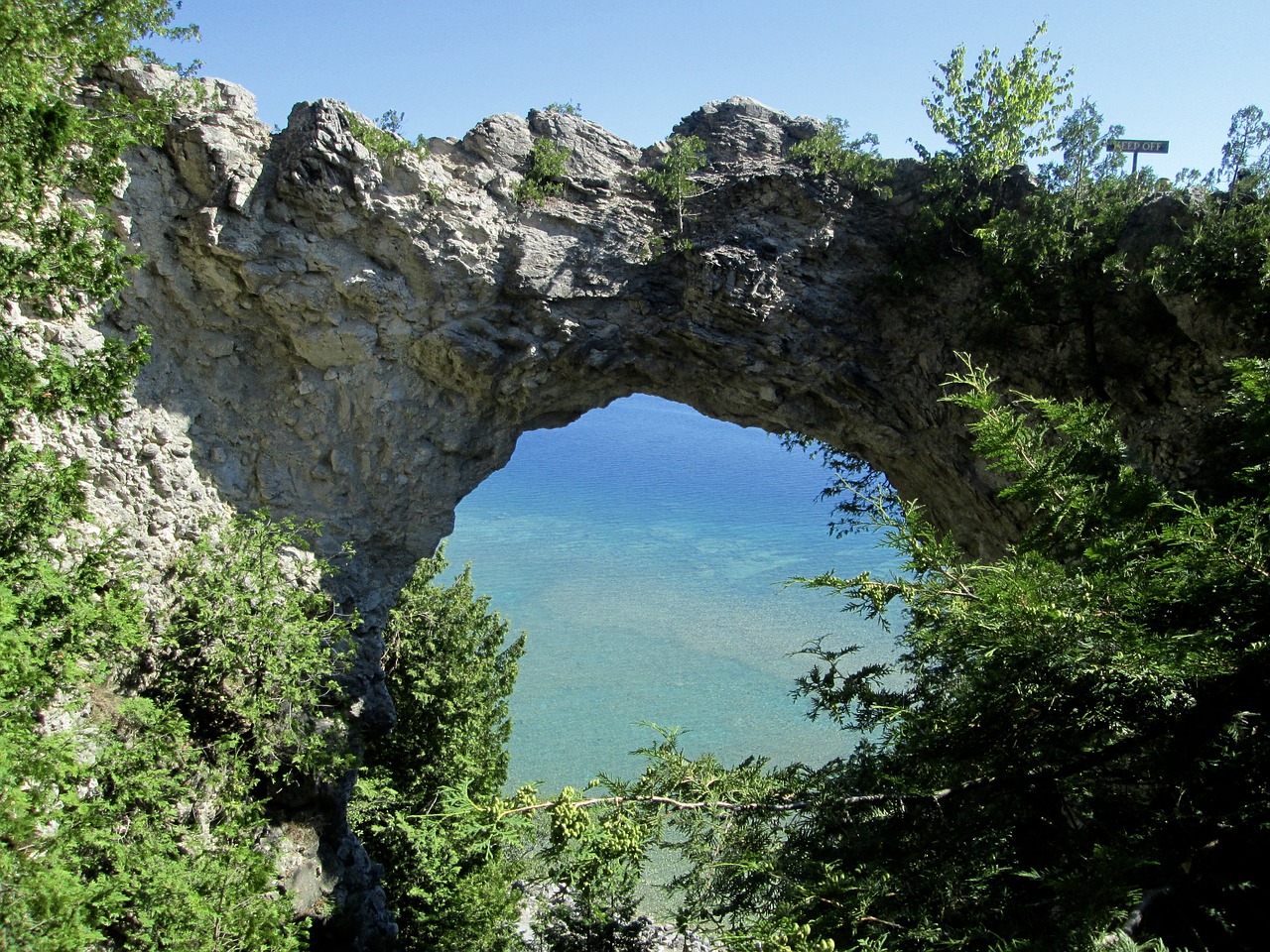 arch rock michigan free photo