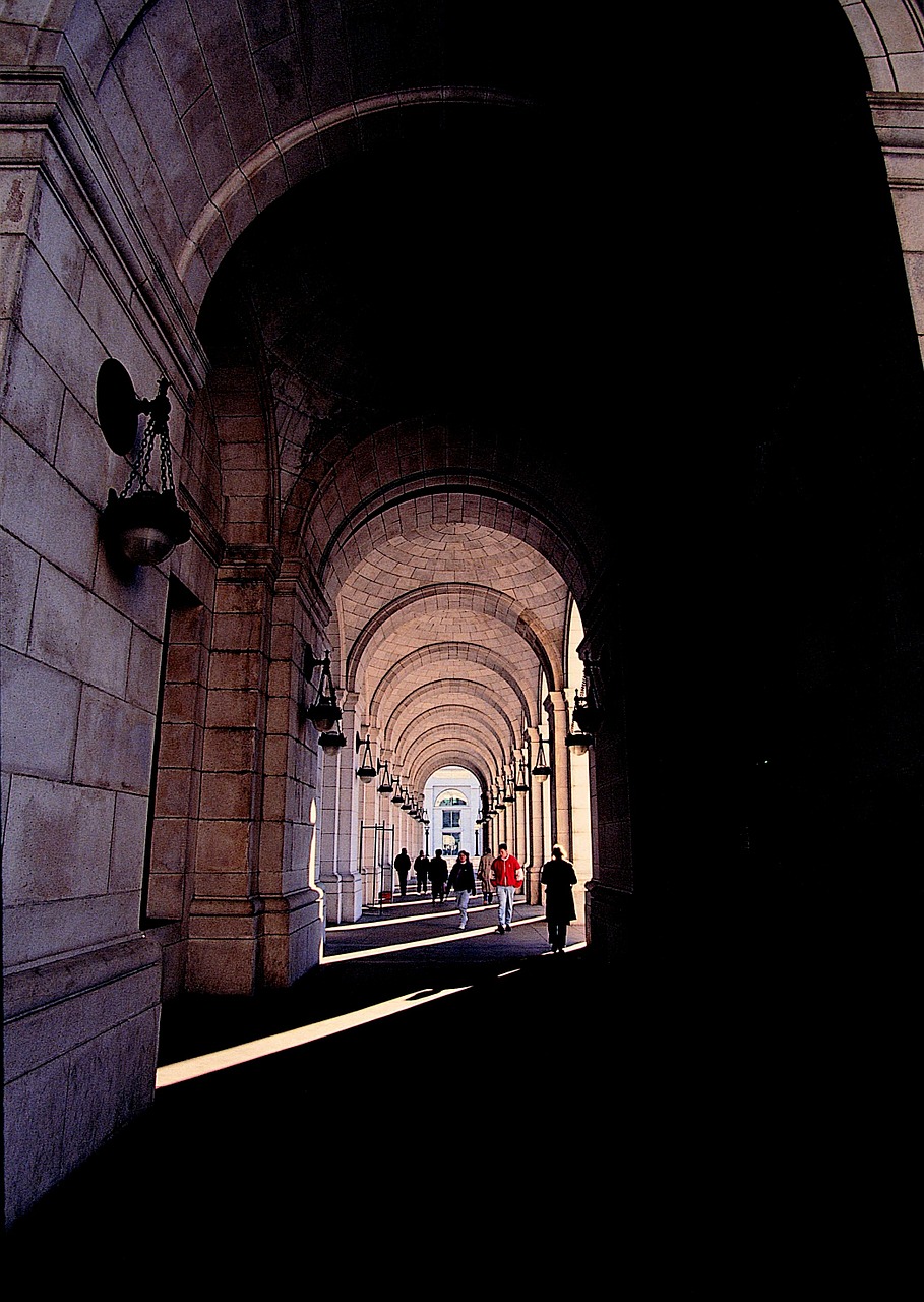 arch shadow people free photo