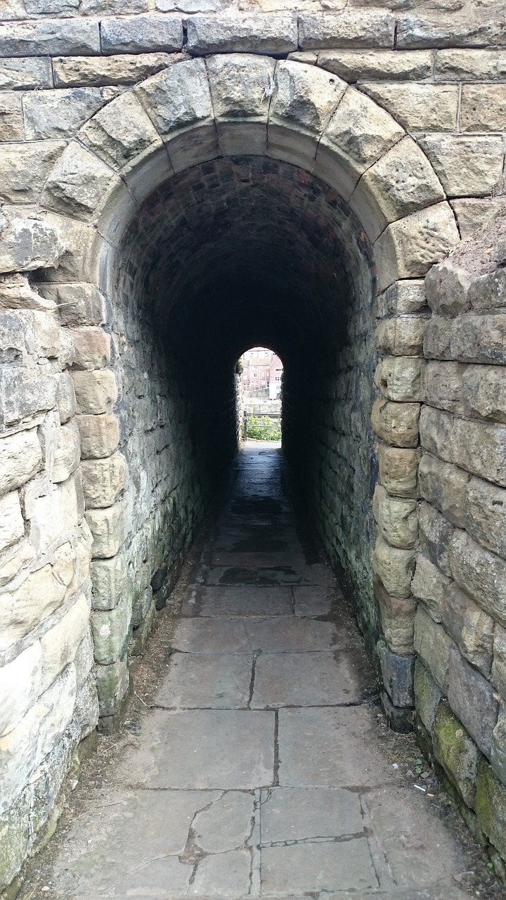 arch tunnel stone free photo