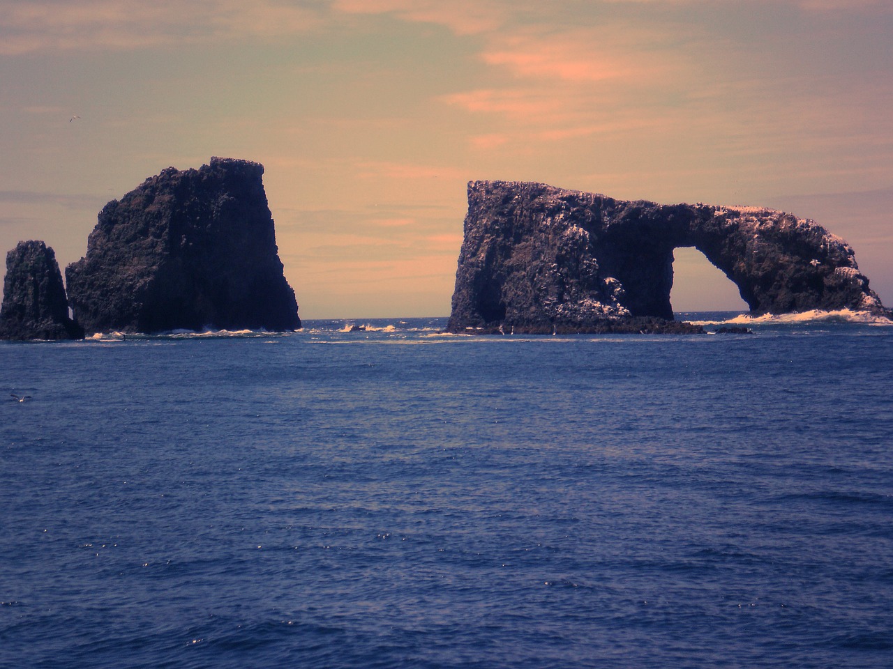 arch ocean rock formation free photo