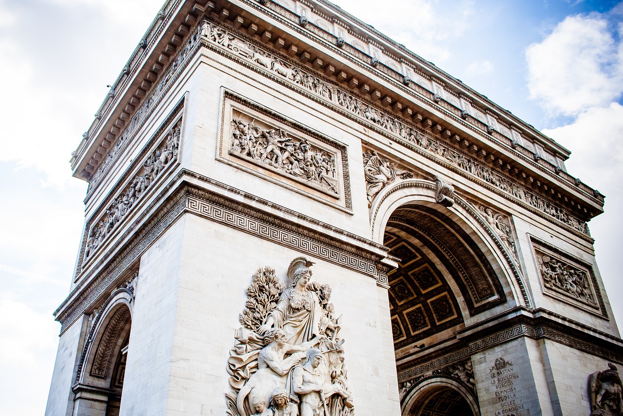 arch of triumph paris france free photo