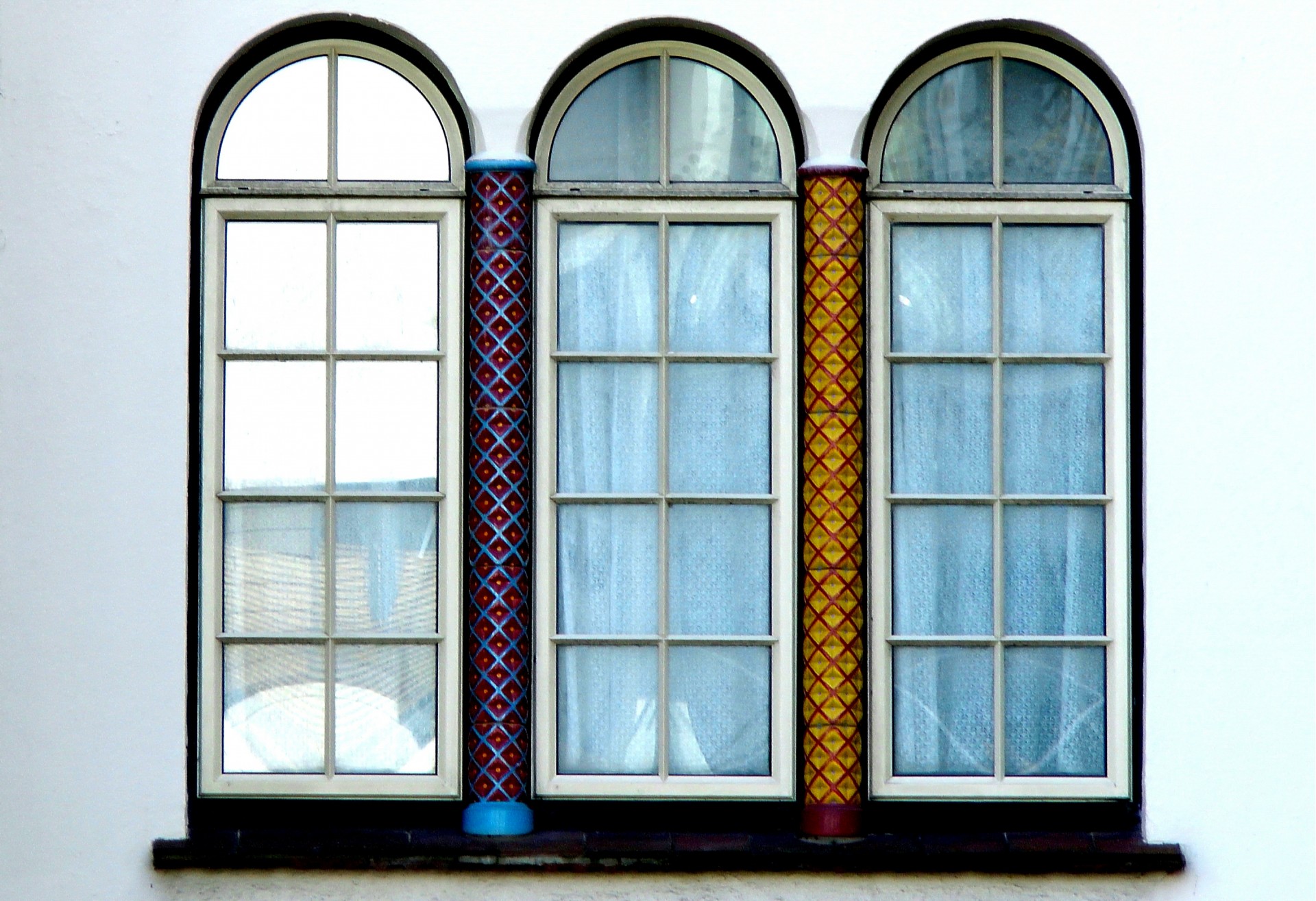 Старинные арочные окна