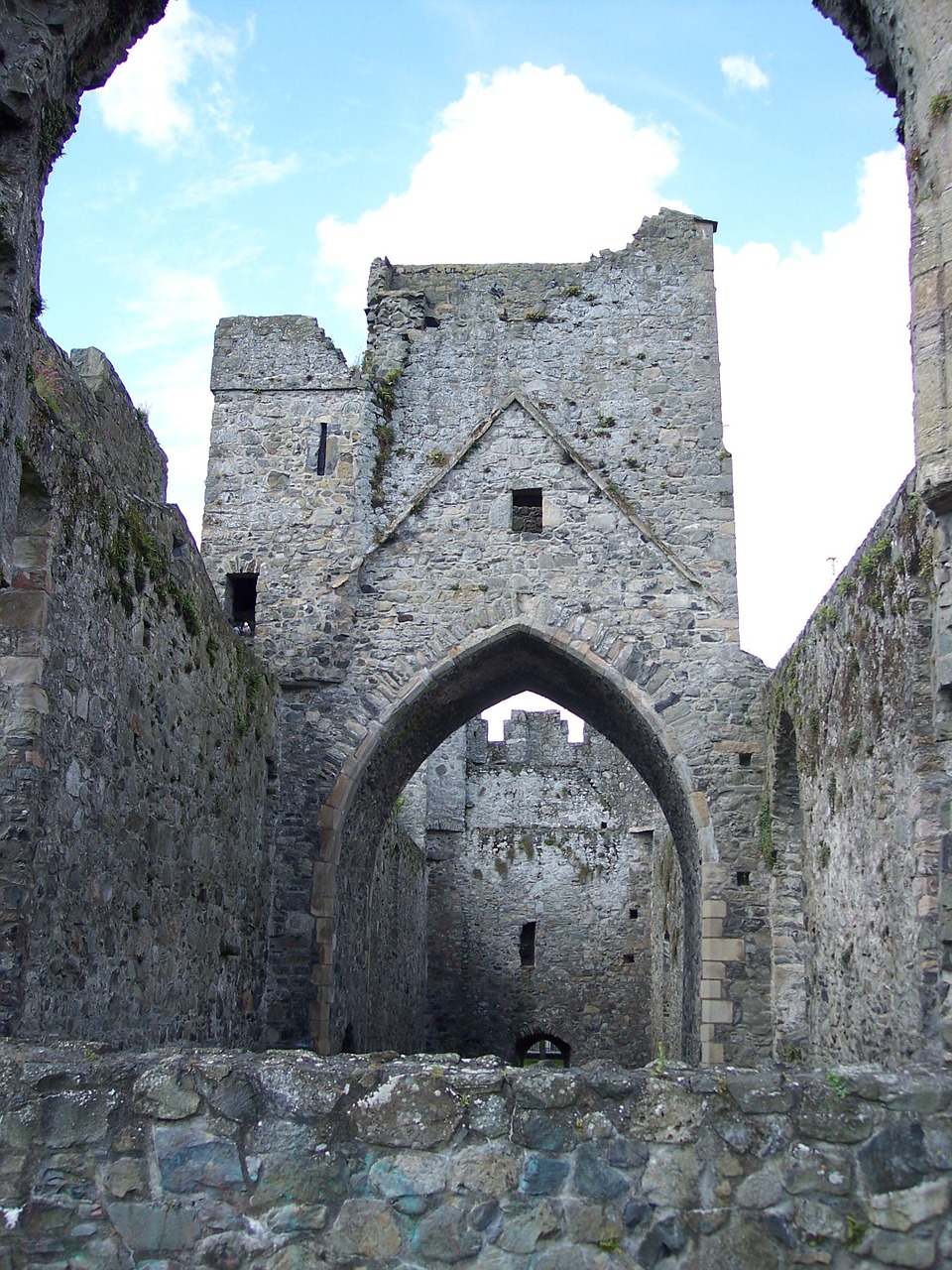 arches castle stone free photo