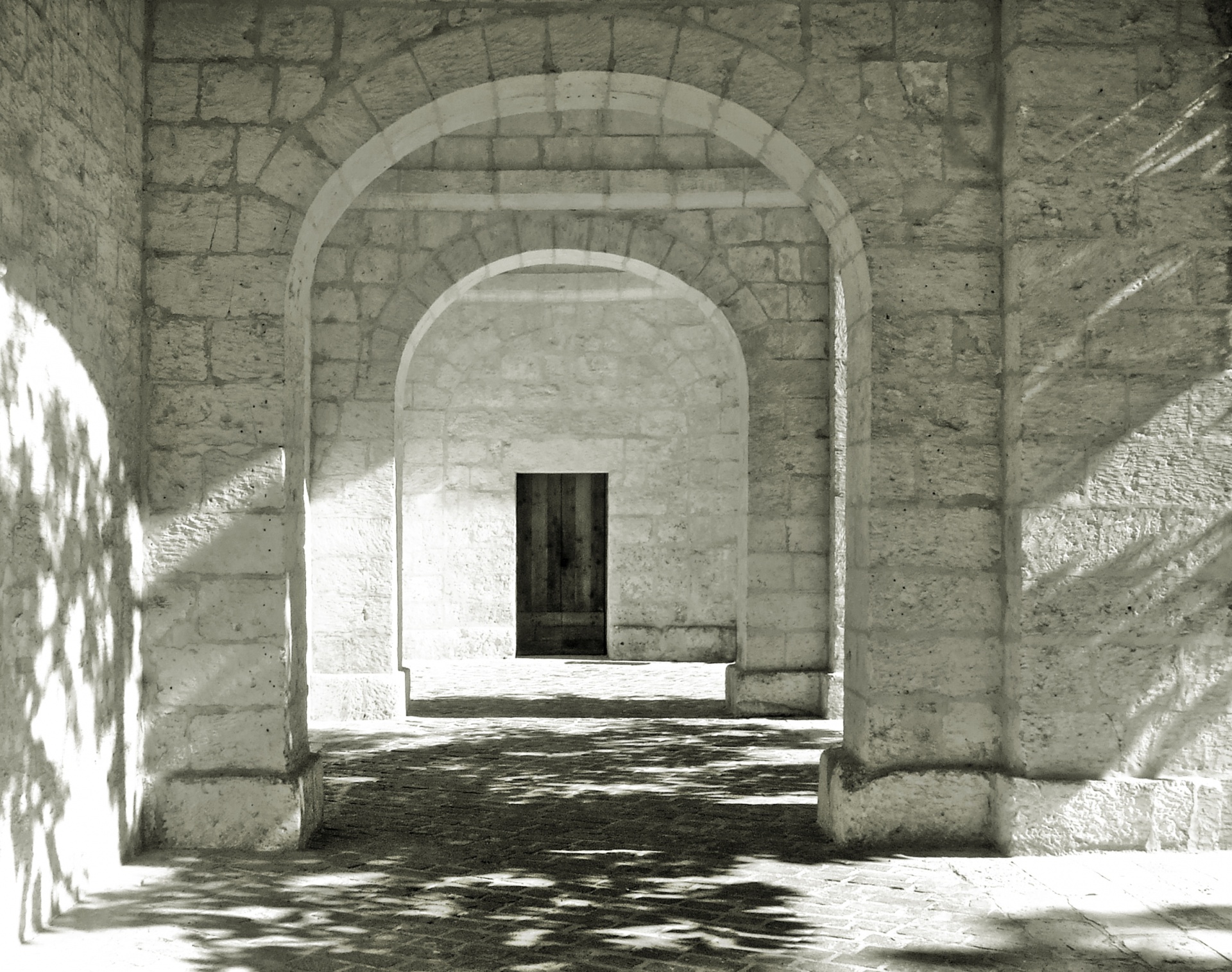 rch arches archway free photo