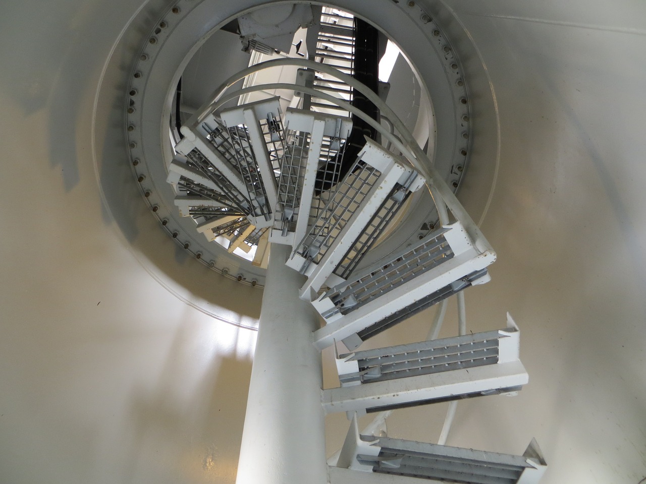 architecture spiral staircase stairs free photo