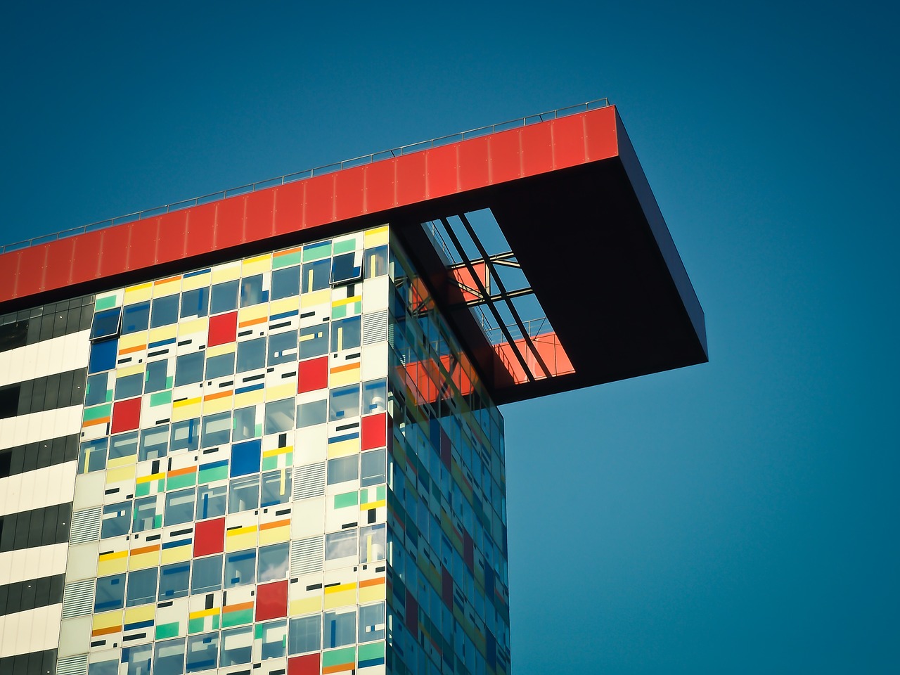 architecture modern colorful free photo