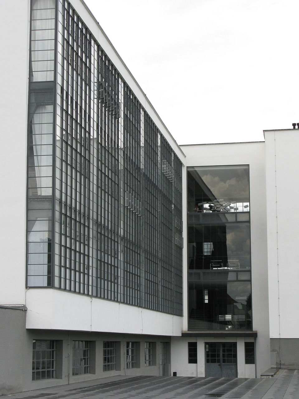 architecture bauhaus dessau free photo