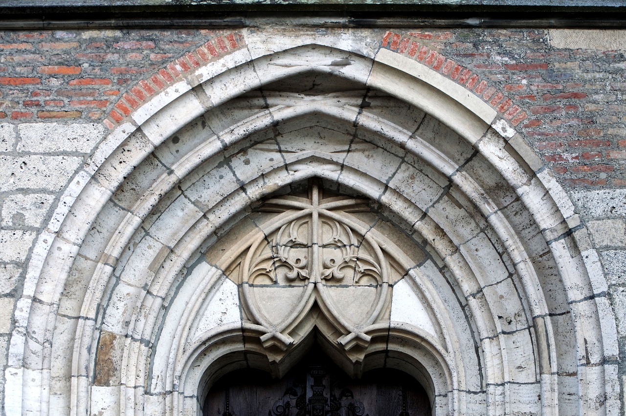 architecture gothic bow window free photo