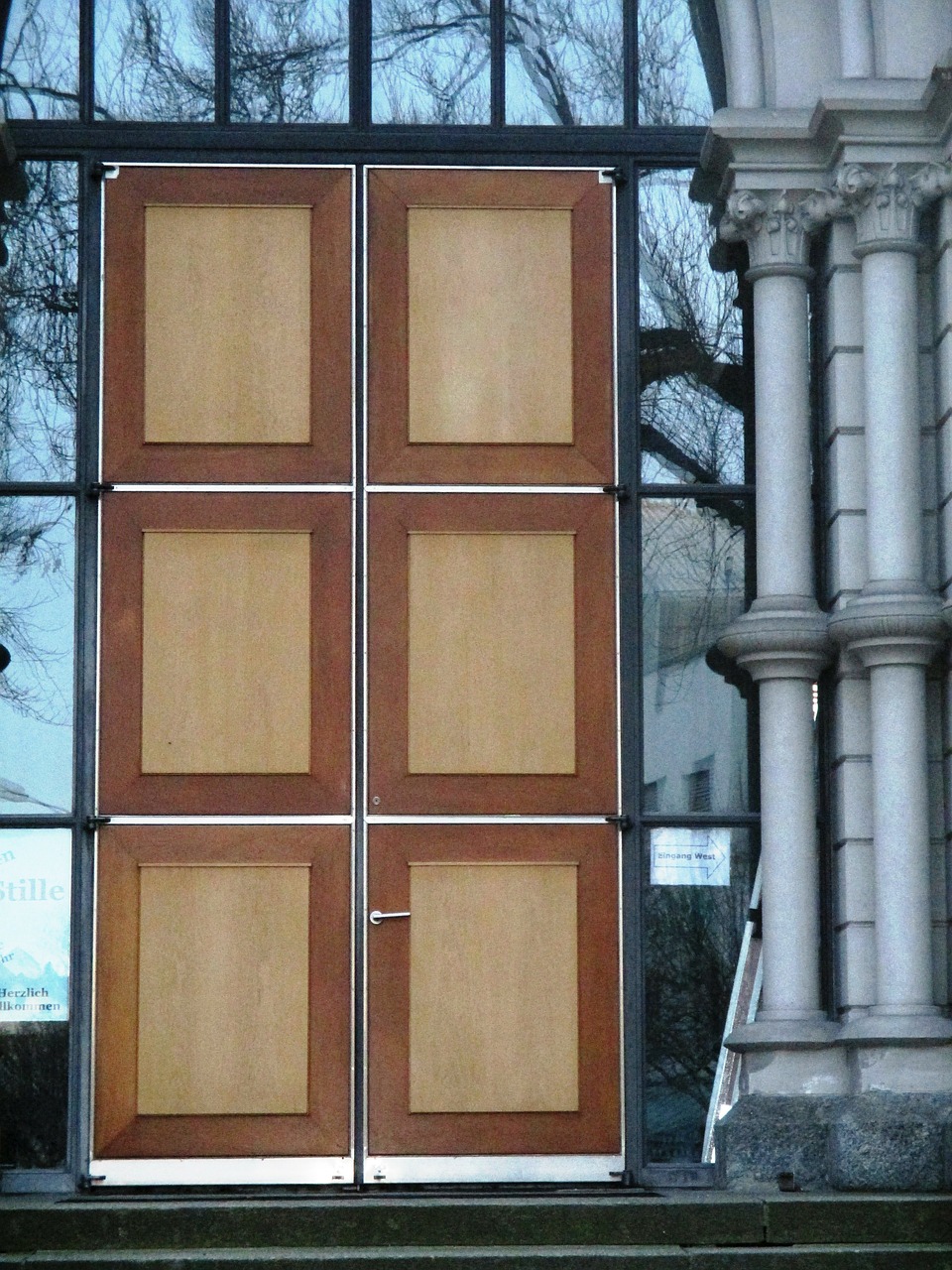 architecture input door free photo