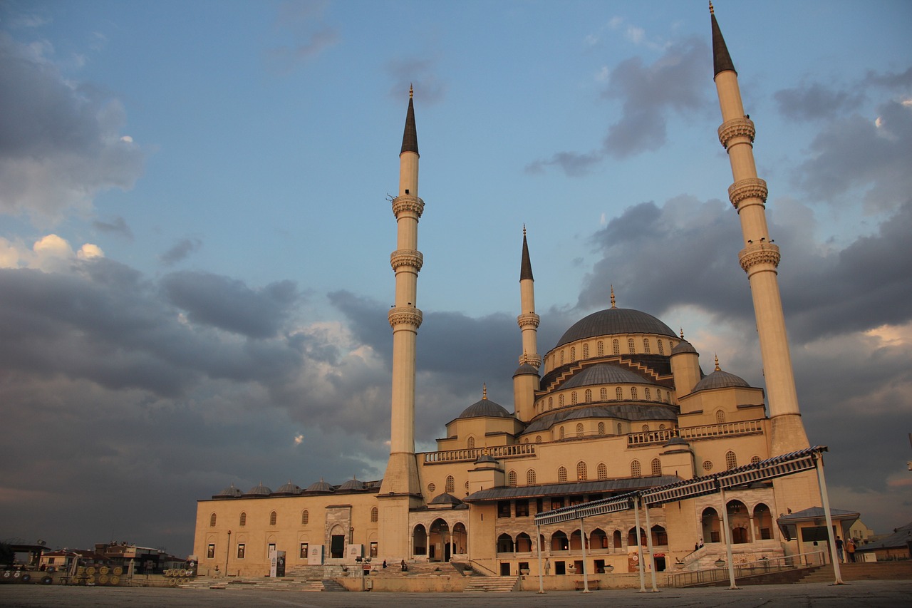 architecture cami minaret free photo