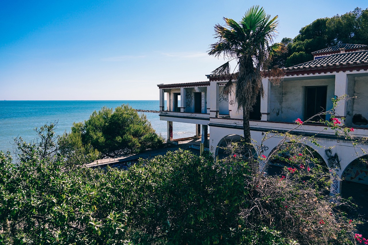 architecture beach blue free photo