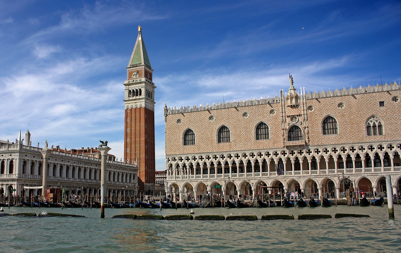 architecture venetian travel free photo