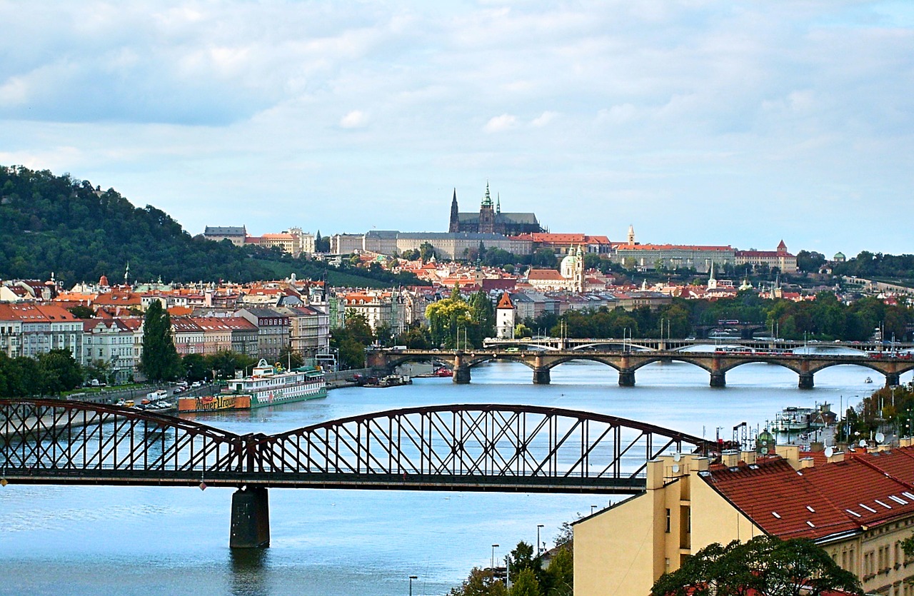 architecture city bridge free photo