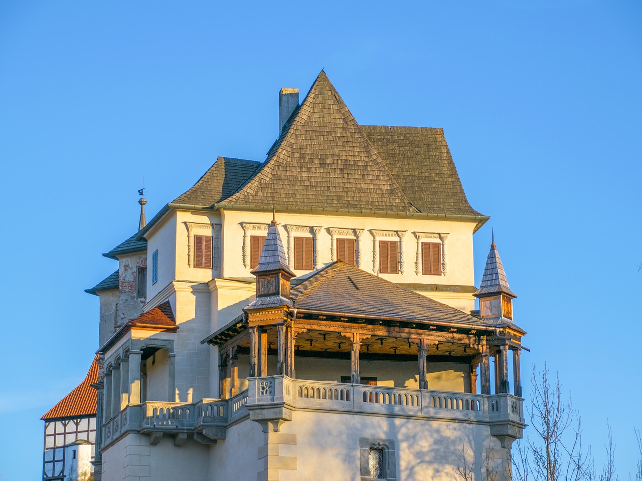 architecture castle the water lock free photo