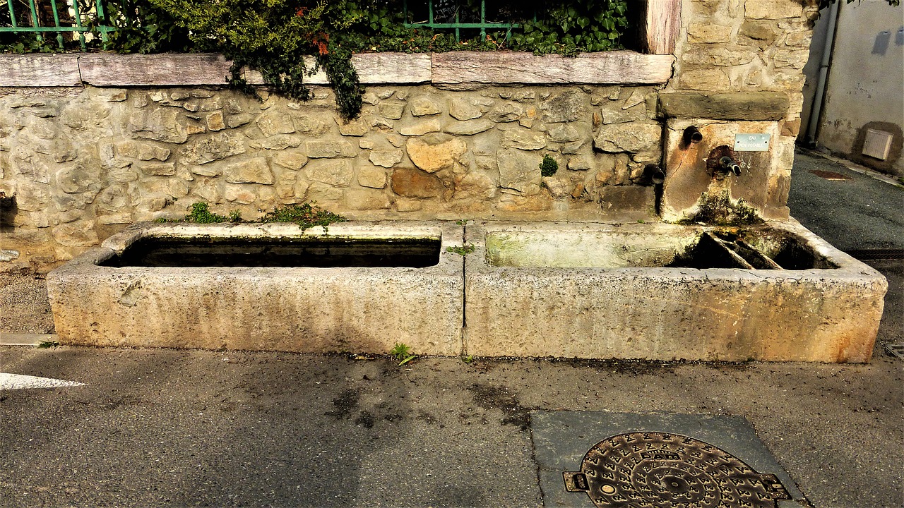 architecture fountain water free photo