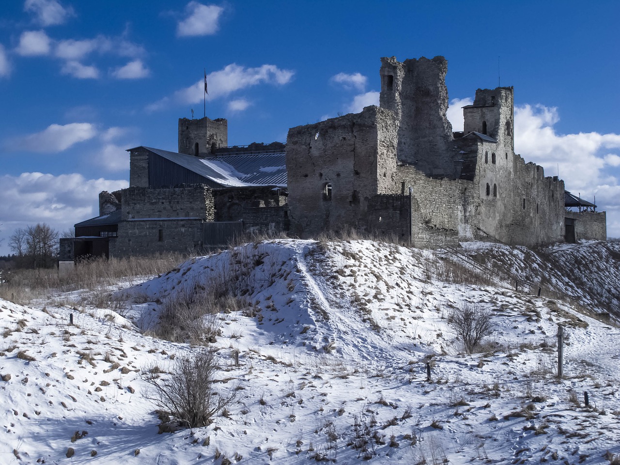 architecture winter snow free photo