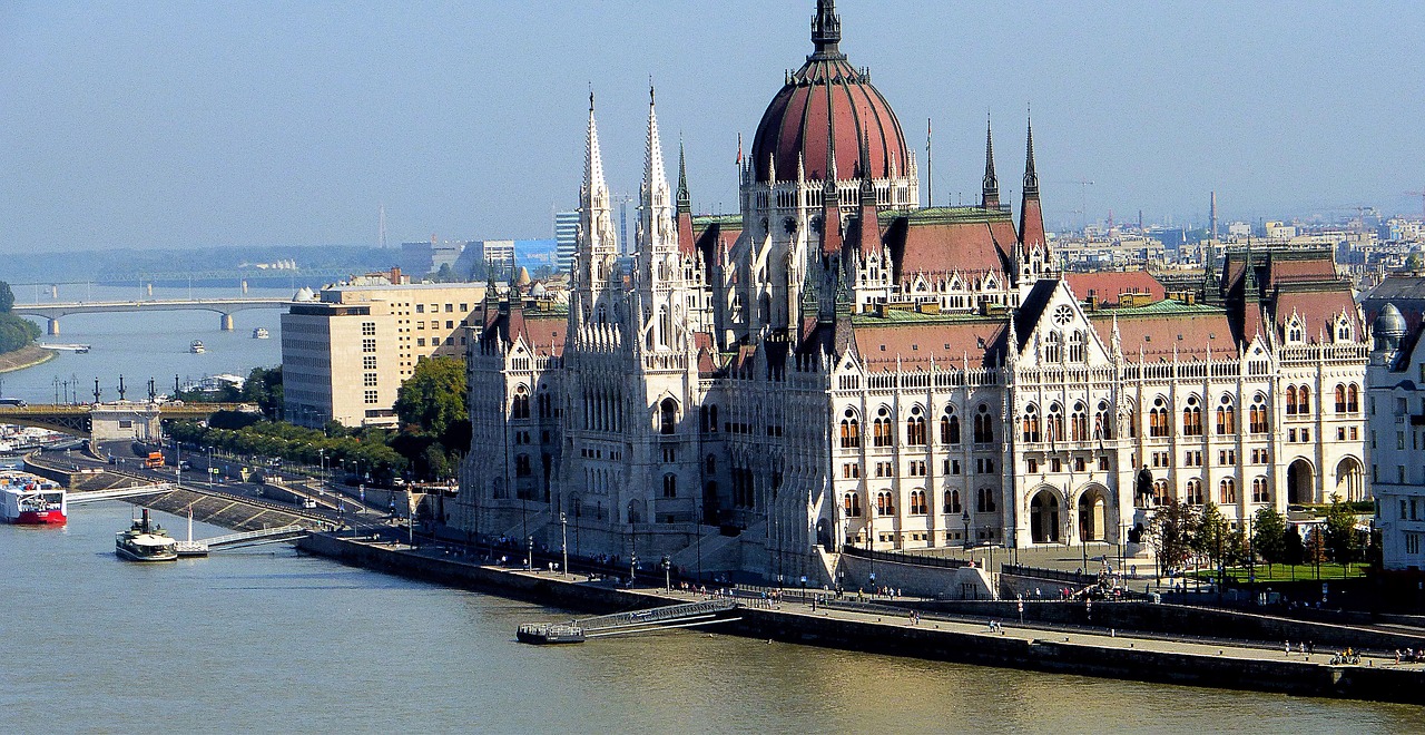 architecture hungary budapest free photo