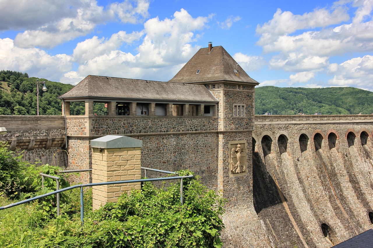 architecture old building free photo