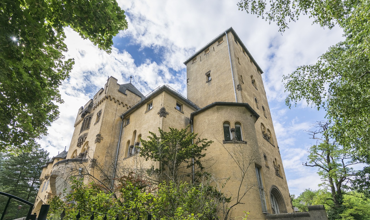 architecture old gothic free photo