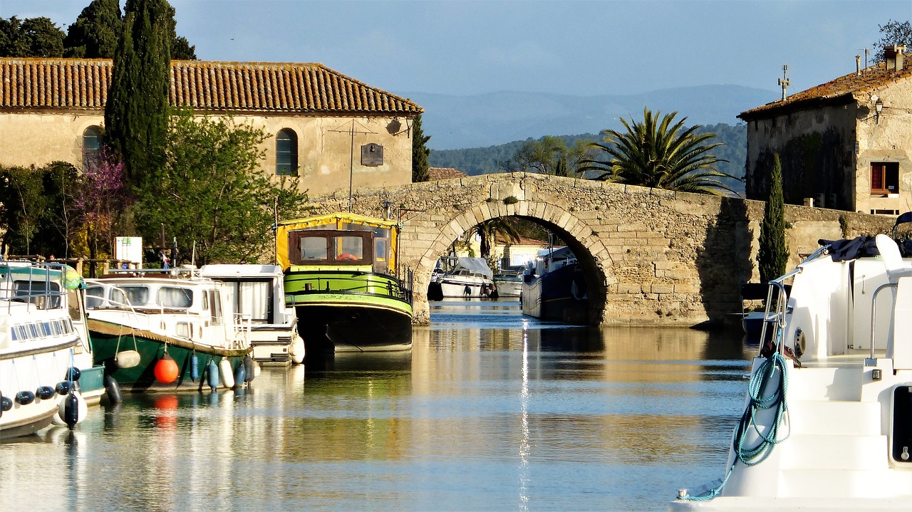 architecture bridge heritage free photo