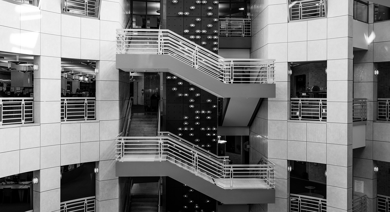 architecture  contemporary  modern free photo