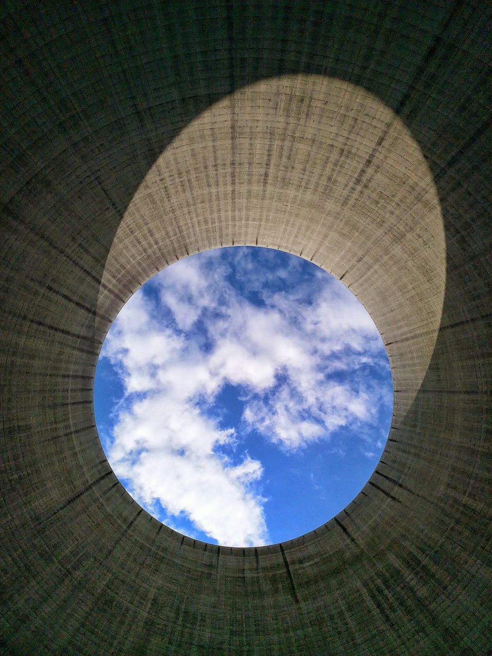 architecture  cooling tower  power plant free photo