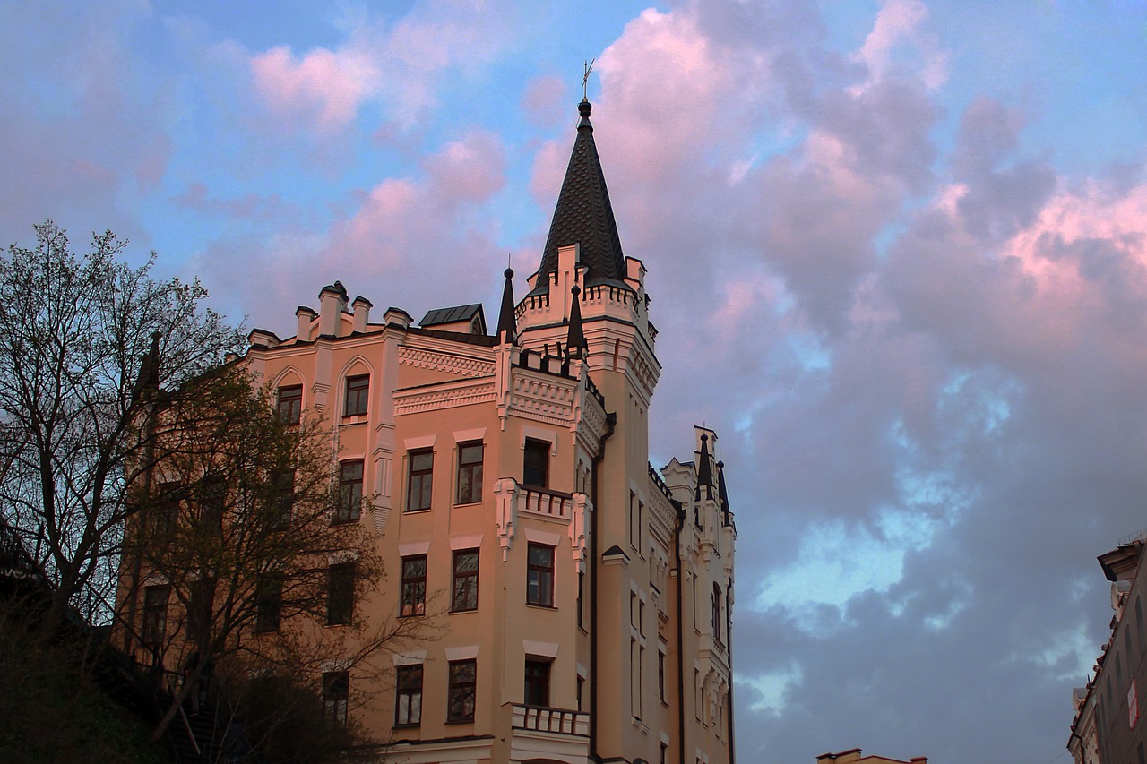 architecture  building  old free photo