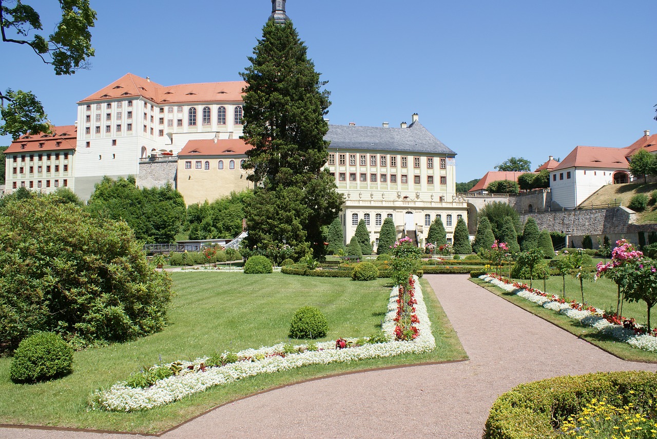 architecture  rush  formal garden free photo