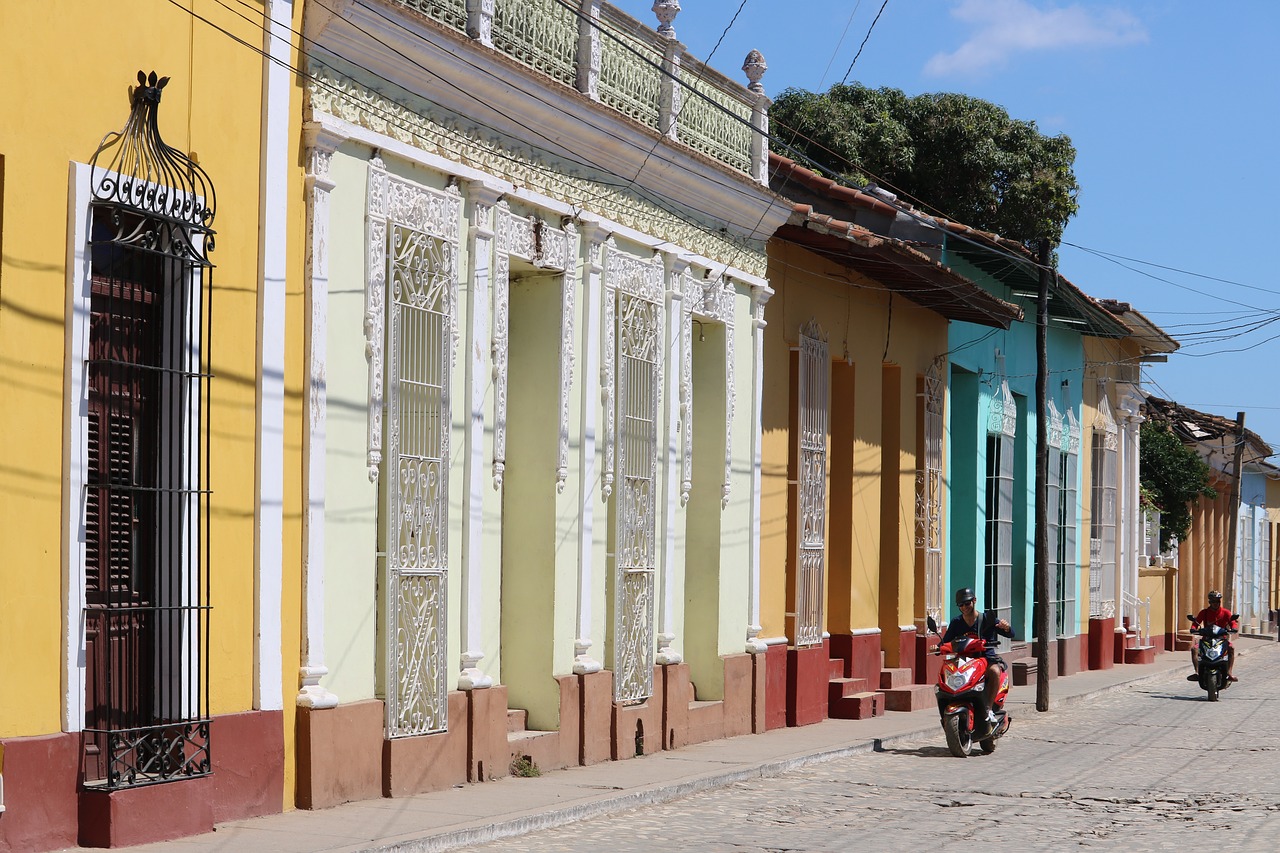 architecture  street  city free photo