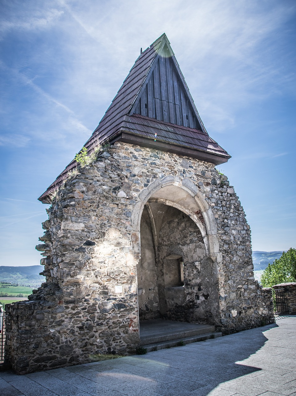 architecture  stone  monument free photo