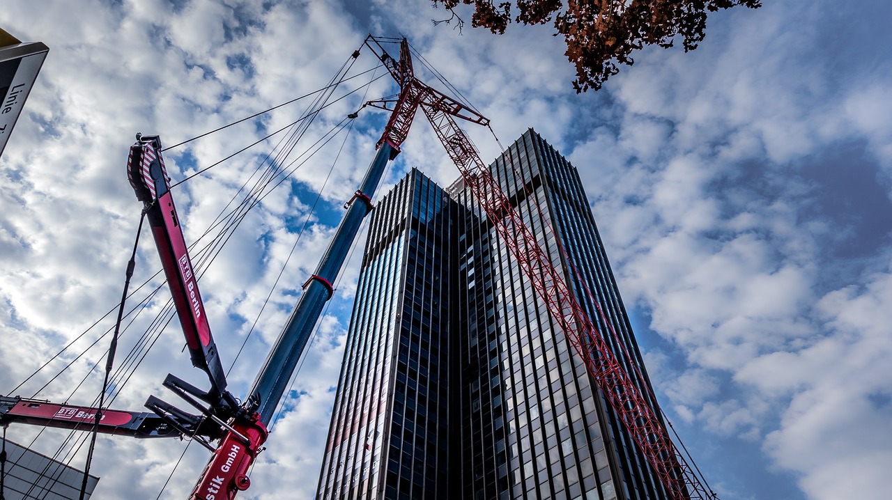 architecture  sky  large free photo