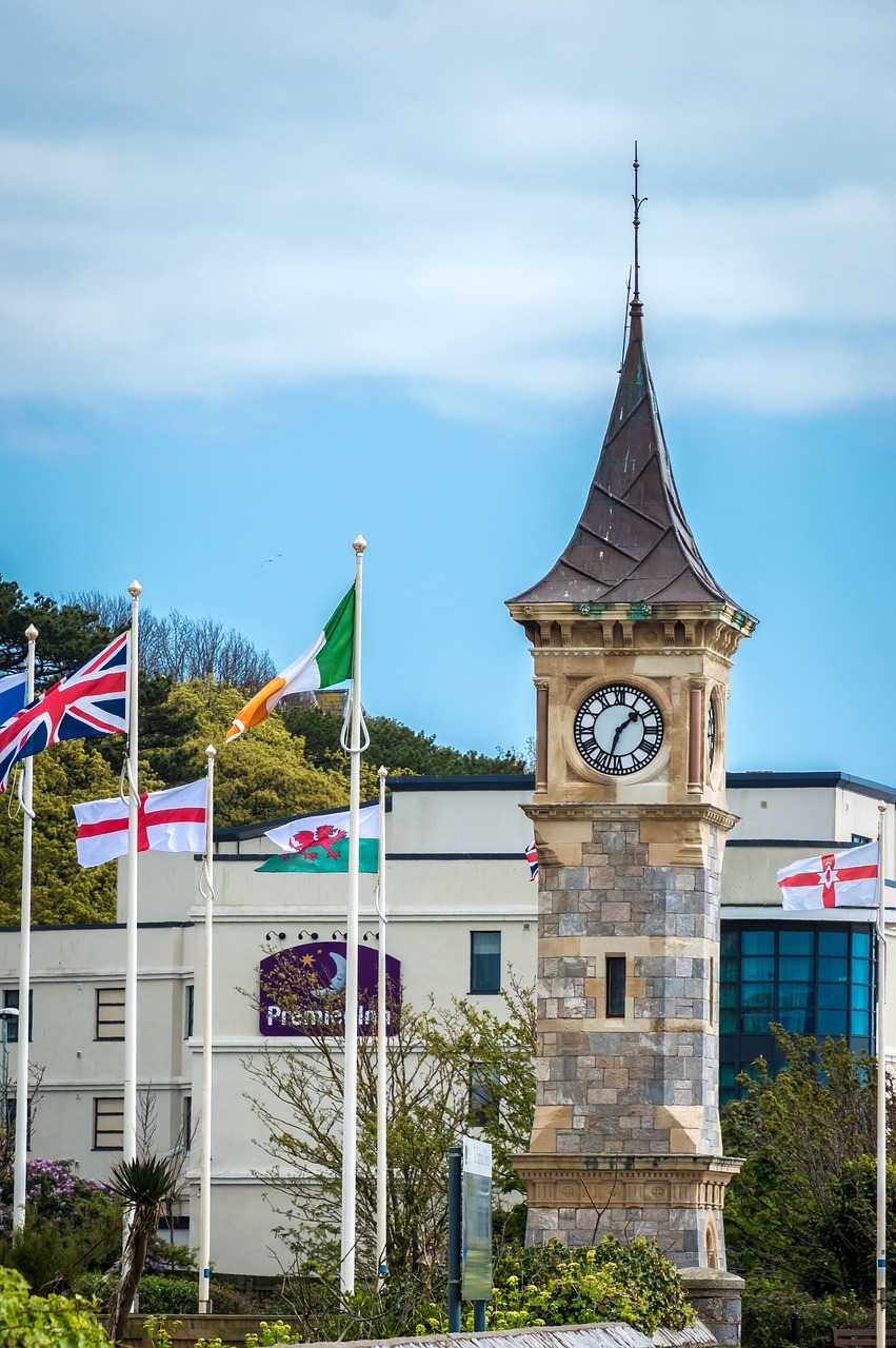 architecture  tower  clock free photo