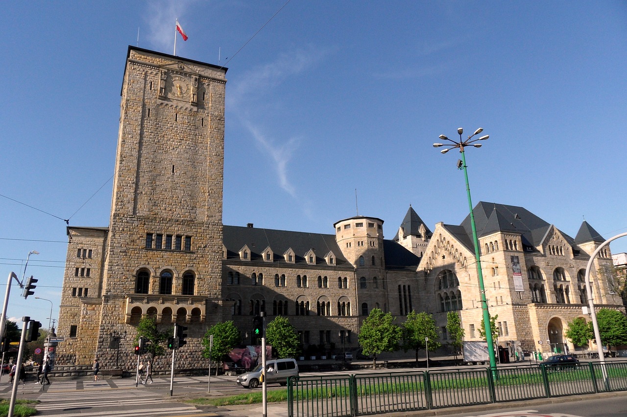 architecture  castle  monument free photo